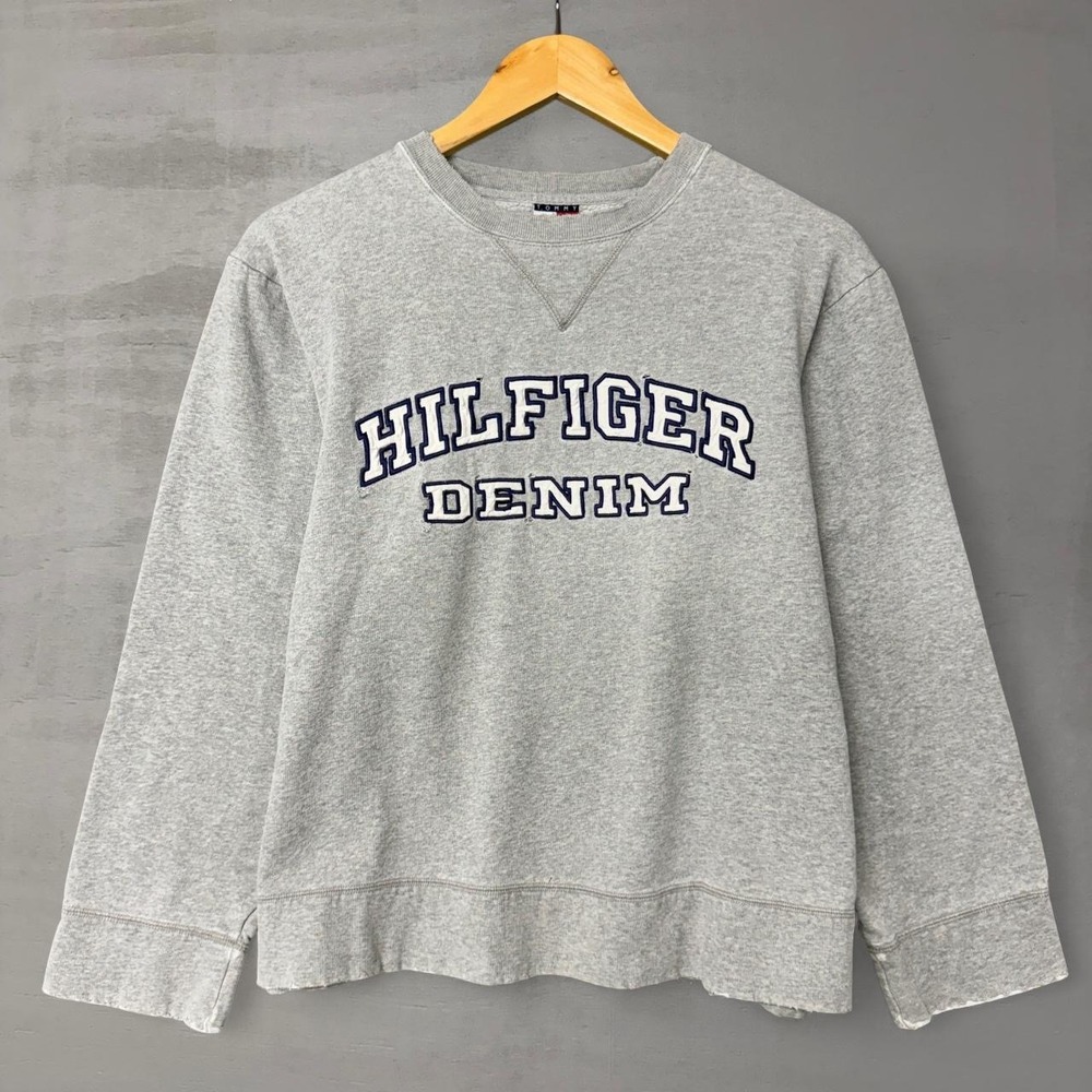 Y2K Tommy Hilfiger Jeans Sweatshirt Grey Hilfiger Denim Logo Crewneck Medium